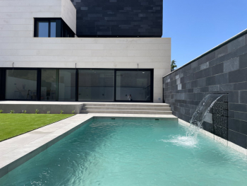 http://sanmartineraso.com/files/dimgs/thumb_2x350_8_83_420.jpg